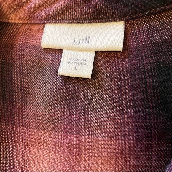J. Jill Plaid tiered ombre plaid flannel tunic. Size L. - Picture 3 of 4